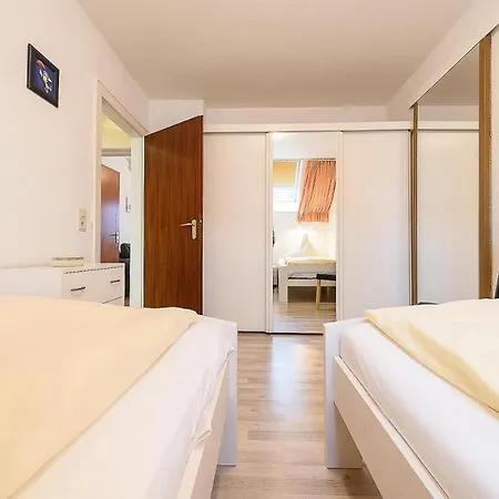 Haus Berolina 4 Appartamento *